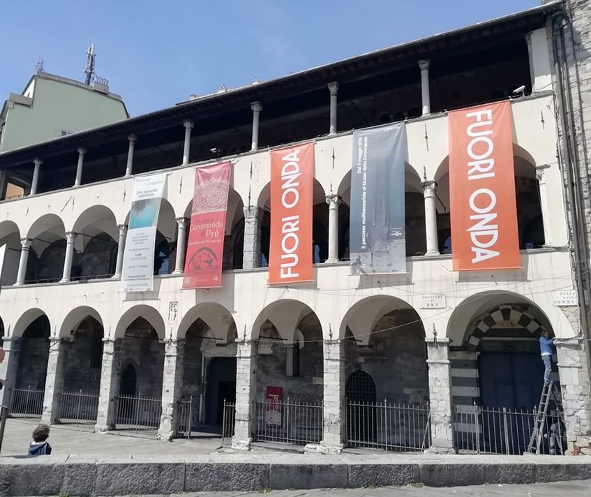 Evento culturale ILM - concerto in piazza con pubblico durante performance live